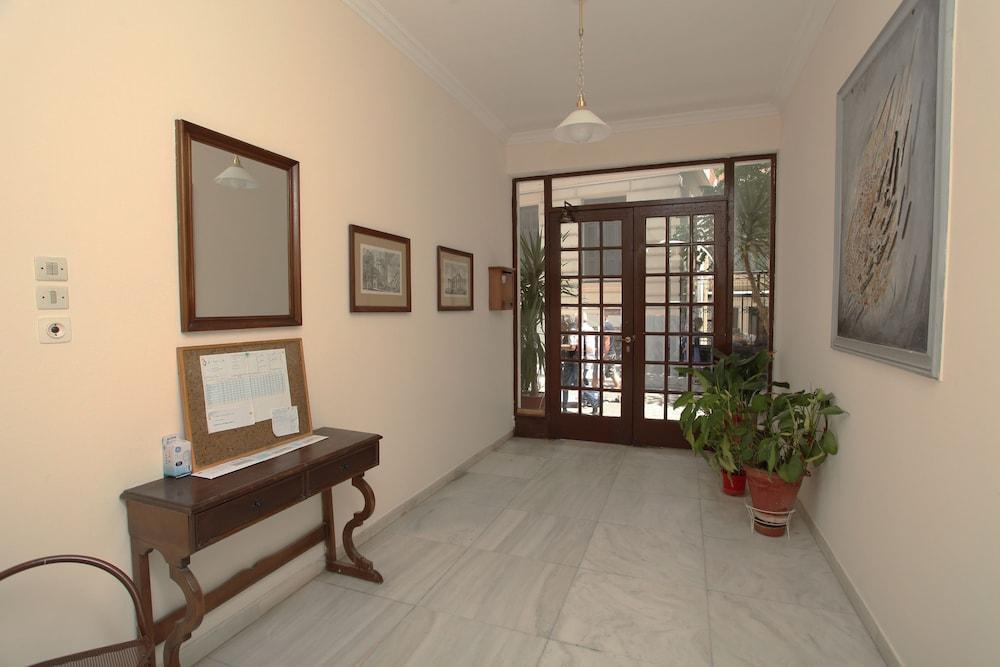 Stylish Studio Below The Acropolis Athen Exterior foto